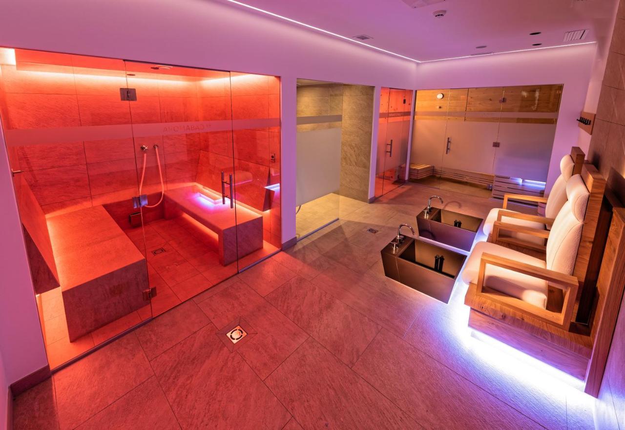 Hotel Zum Mohren Резия Екстериор снимка