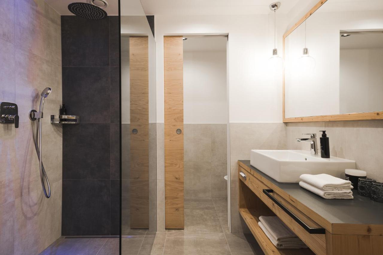 Hotel Zum Mohren Резия Екстериор снимка