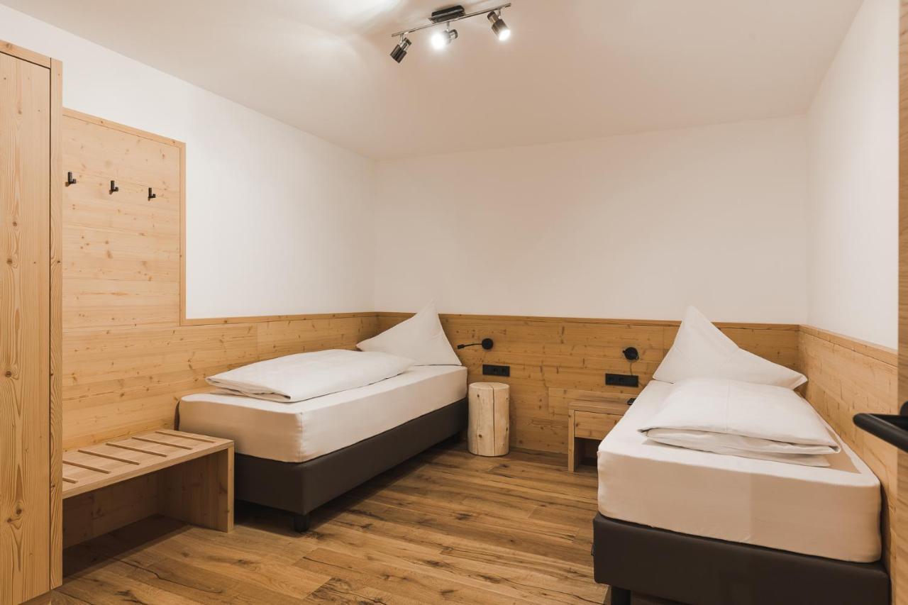 Hotel Zum Mohren Резия Екстериор снимка